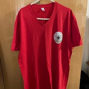 Red Orlando Florida V-Neck T-Shirt size X Large
